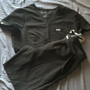 Figs Black scrub set Zamora high waisted and one pocket top S top and S bottoms